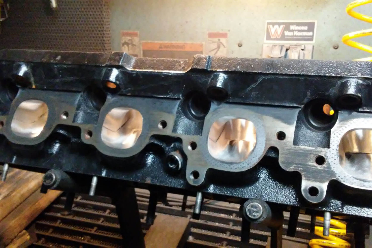 Cylinder Head Rebuilding & Modification - Including Air Flow Testing & Enhancement